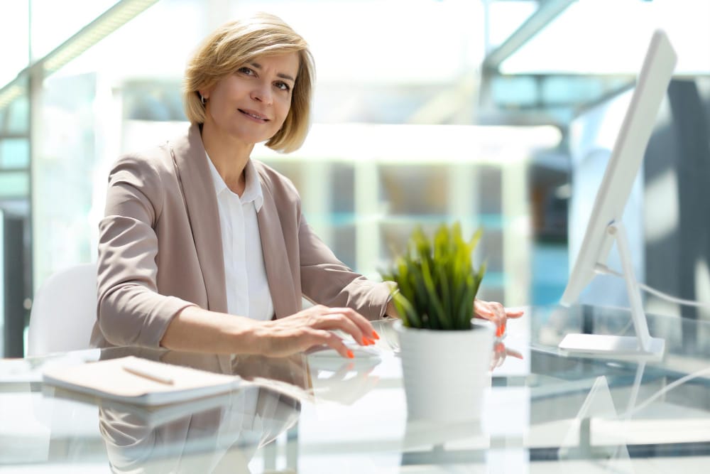 We create space for senior leaders to think